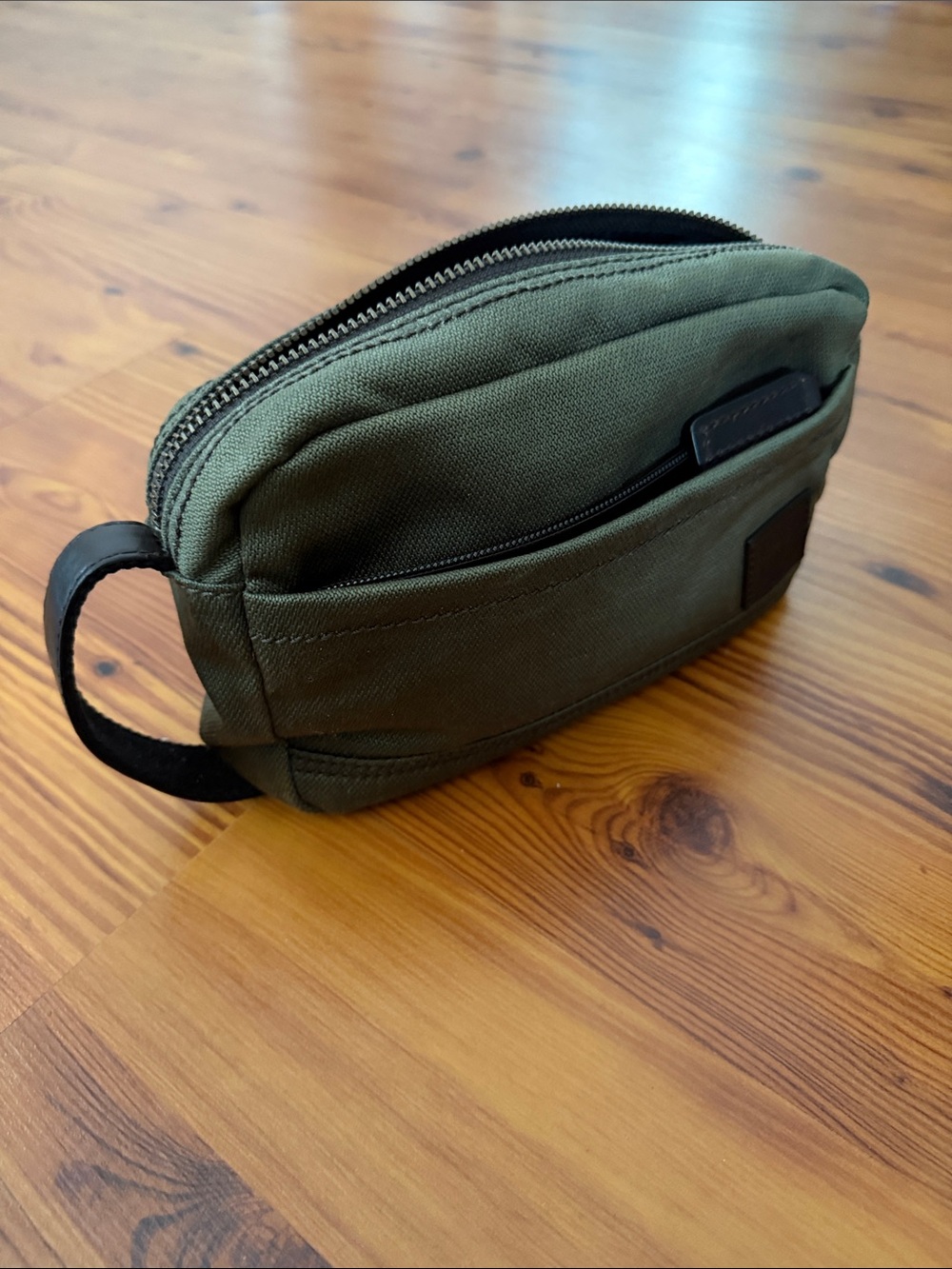 Frye Olive Canvas Carter Dopp Kit with Leather trim - Picture 3 of 13